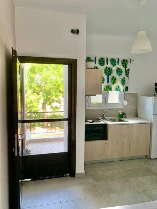 אפאנומי Lovely Apartment By The Sea 2 ….. מראה חיצוני תמונה
